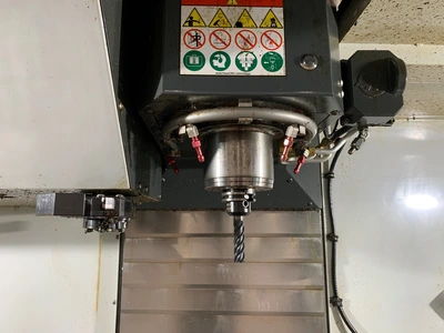 2021 HAAS VF-4 Vertical Machining Centers | PM Machines (8)