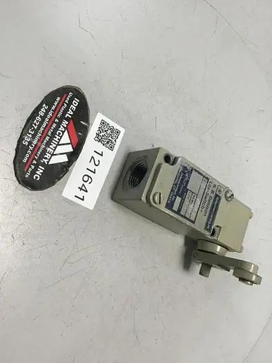 Used TELEMECANIQUE C3JK04 Relays & Switches Michigan US | Ideal Machinery #601737