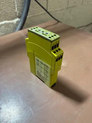 Used PILZ S1IM-24VDC-IM-0.01-15-A-UP Relays & Switches Illinois US | Aucto #1328640
