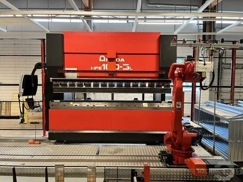 Used 2007 AMADA HFE 100-3L + ASTRO 50Y Press Brakes NL | Mach 4 Metal #116433