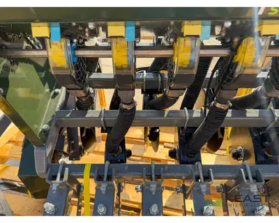 Used PH OUTDOORS _UNKNOWN_ Food Plot Seeders Iowa US | Keast Enterprises #1360392