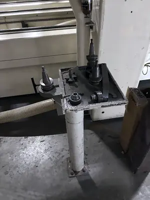 Used 2007 Thermwood C42 510 DT CNC Router CNC Routers Illinois US | Machine Tool Bids #1473721