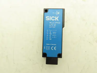 Sick 2018244 WE18 2P630 Light Barrier Receiver 10-30VDC 20m