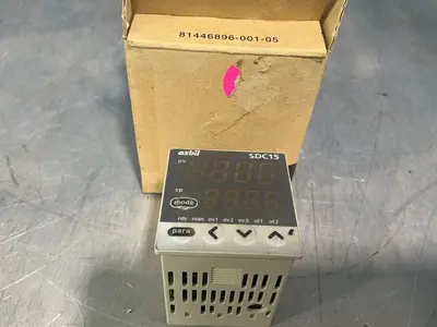 Used AZBIL C15TR0TA0100 Temperature Controls Ohio US | HGR 24 #1324376