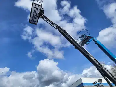 USED 2015 GENIE Z-80/60