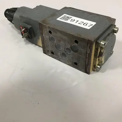 USED MANNESMANN REXROTH 4WRE10EA641224Z4M468