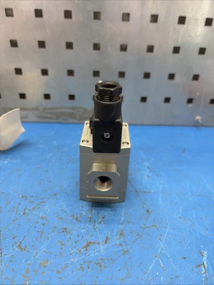 New | in-Stock SMC NAV3000-N03-5DZ Miscellaneous Equipment (Electrical & Power) Indiana US | J&J Industrial Supply #1332037