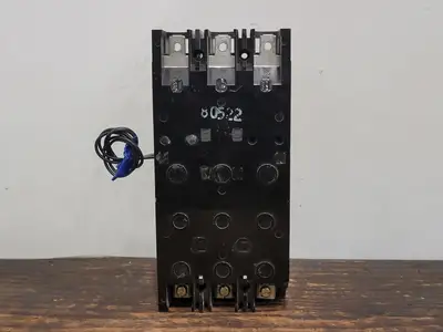 Used WESTINGHOUSE FB3040PL Switchgears British Columbia CA | Lenmark #242221