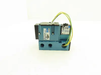 MAC 6211C-211-PM-111DA Pneumatic Single Solenoid Valve 120V 3/8"NPT Manifold