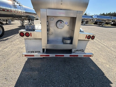 Used 2017 WALKER MILK TANKER TRAILER Liquid Supply Trailers Michigan US | Miedema Asset Management Group #1709518