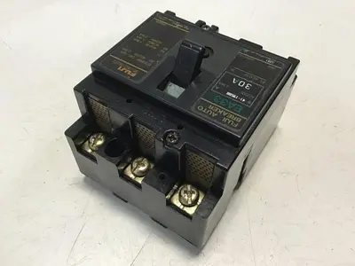 USED FUJI ELECTRIC EA33-30