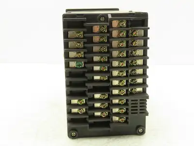 Honeywell DC4000  Digital Temperature Controller DC4000 5GTC1400000 120/240V