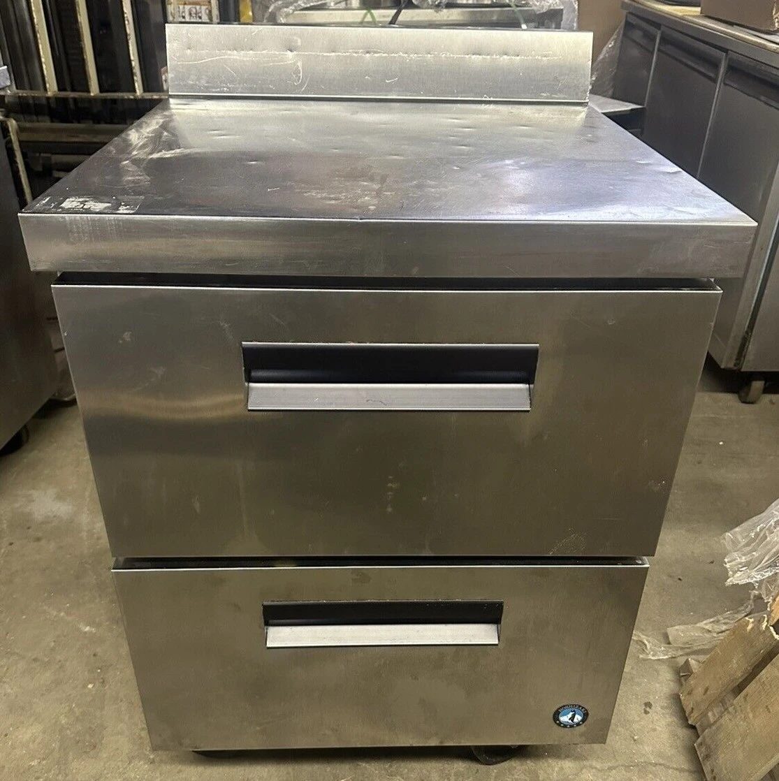 174-0179 Hoshizaki WR27A-D2 Self Contained Worktop Cooler