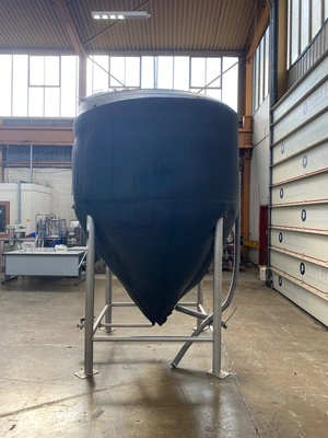 Used _UNKNOWN_ 3,800 Litre Stainless Steel Tanks GB | Perry Equipment #1136194