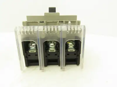 Fuji BW100AAG-3P100 3-Pole Auto Circuit Breaker 100A 500V 3Ph Molded Case
