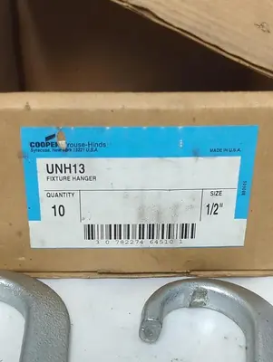New | in-Stock COOPER CROUSE-HINDS UNH13 Miscellaneous Equipment (Electrical & Power) Ohio US | Surplus Asset Holdings #1364214
