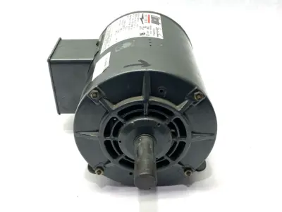 USED LINCOLN MOTORS ELECTRIC MOTOR 3-PHASE 1/2HP 1165RPM 575VAC .95A