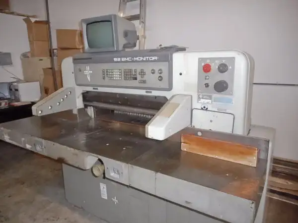 Used POLAR _UNKNOWN_ Paper Cutters New Jersey US | Holland Graphic Equipment USA #549837