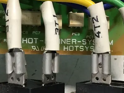 USED HOTSYS HOT-RUNNER SYSTEM
