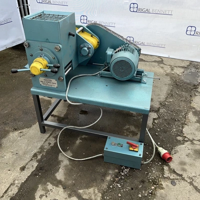Desmet Rosedowns Mini 40 Screw Press Oil Expeller