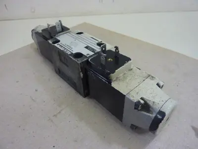 USED REXROTH 4W6J51AG24N9K4