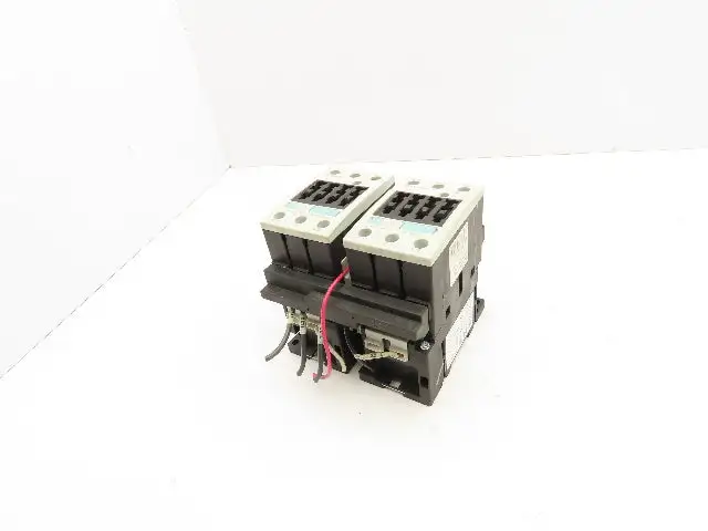 Siemens 3RA1334-8XB30-1AK6 Reversing Contactor 3-Pole 600V 3PH 120V Coil