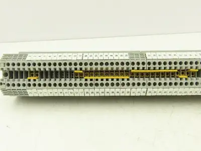 Allen Bradley 1492-J4 Terminal Block With 1 DIN Rail 800V 4mm² Lot of 94