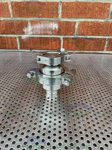 Used PICK HEATERS STAINLESS STEEL CHECK VALVE W/ 1.5" SANITARY FITTING Valves/Fittings California US | Equipment Lab #485632
