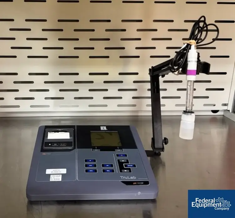 Used Unknown YSI TruLab pH 1310P Benchtop pH Meter with Printer Miscellaneous Laboratory Equipment Ohio US | Federal Equipment Company #1558000