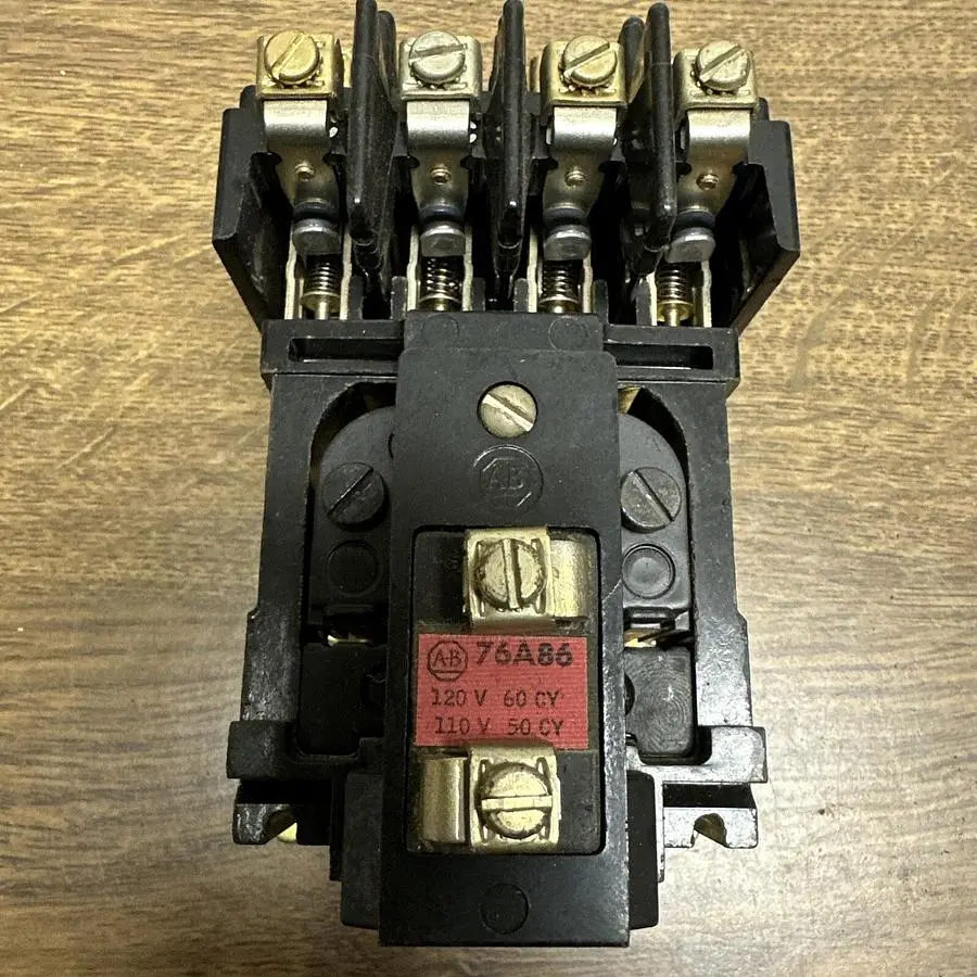 New | in-Stock ALLEN-BRADLEY 700-BR400A1 Miscellaneous Equipment (Electrical & Power) Ohio US | Surplus Asset Holdings #1245636