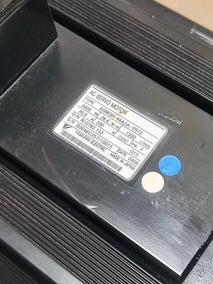USED Yaskawa SGMGH-44A2A-YR15