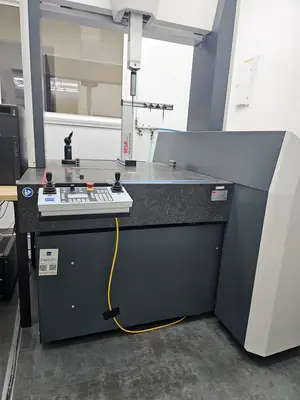 2017 ZEISS CONTURA G2 7.7.6 Coordinate Measuring Machines | Machnet (3)