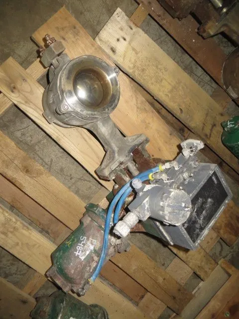 USED Fisher V100