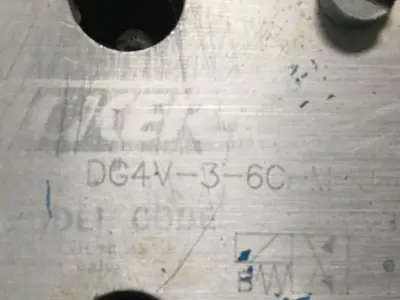 USED VICKERS DG4V-3-6C-M-U-HL7-60