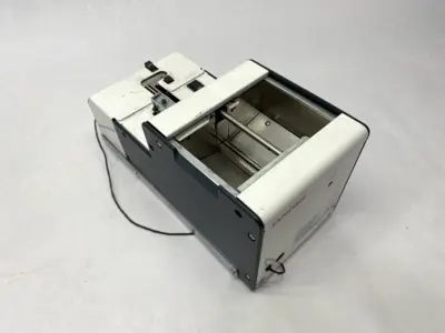 USED JANOME AUTOMATIC SCREW FEEDER PRESENTER JSP-R SERIES