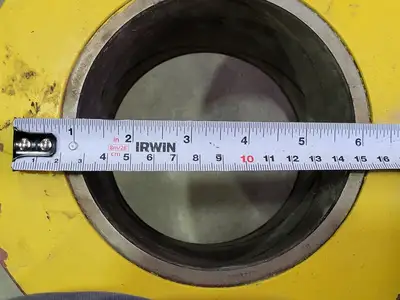 USED KOMATSU 21M-63-02121R