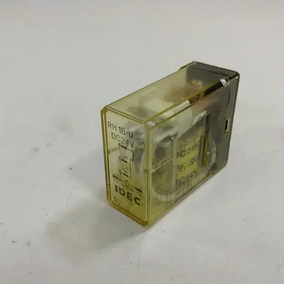 USED IDEC RH1B-U