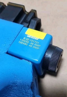 USED Vickers DG5S-8-4C-VM-FW-B5-30
