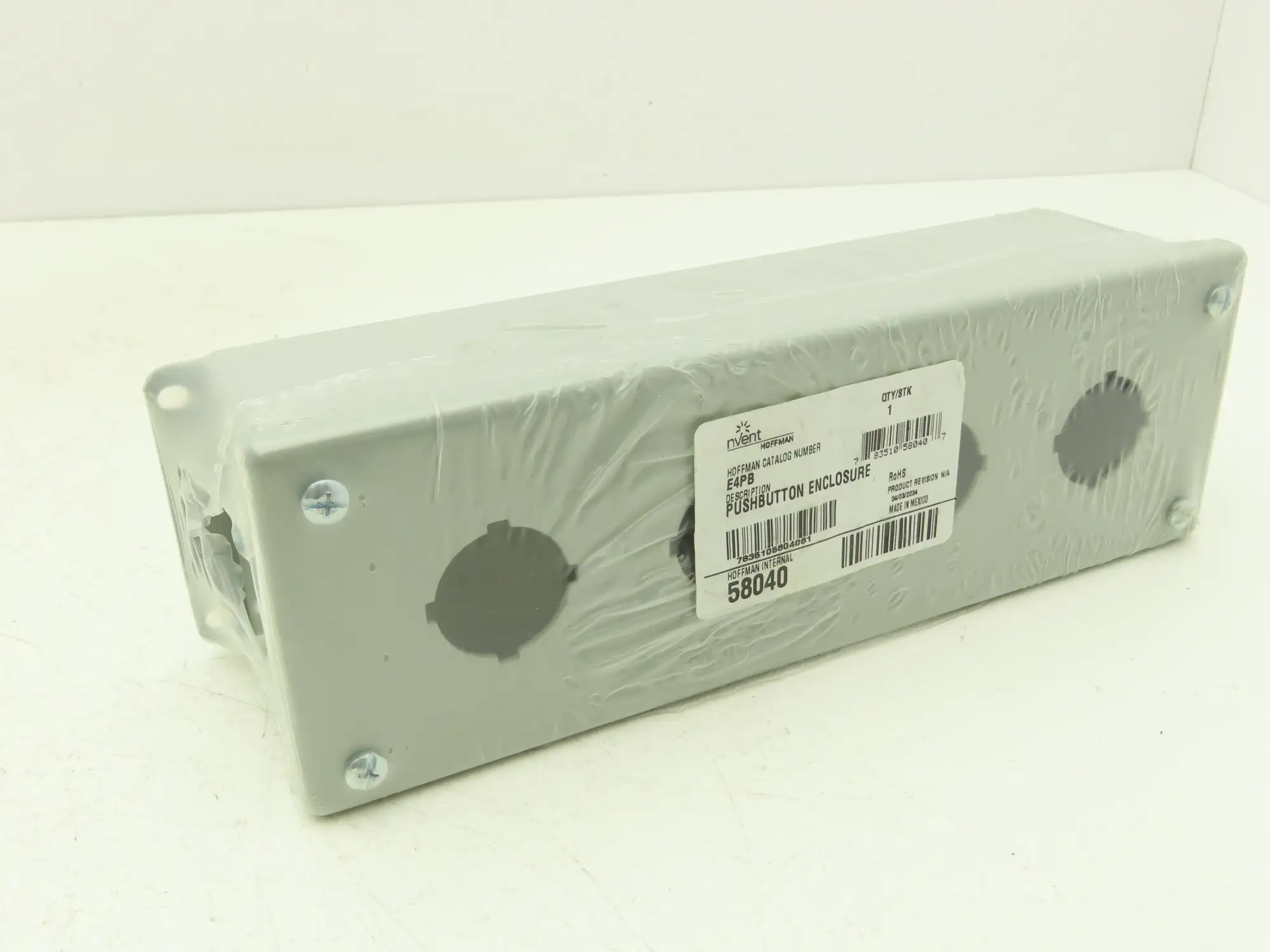 Hoffman E4PB Pushbutton Enclosure 4-Button 10-1/4x4x5"