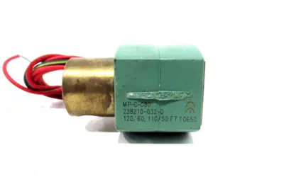 NEW ASCO 8262G002 SOLENOID VALVE 110/120 50/60
