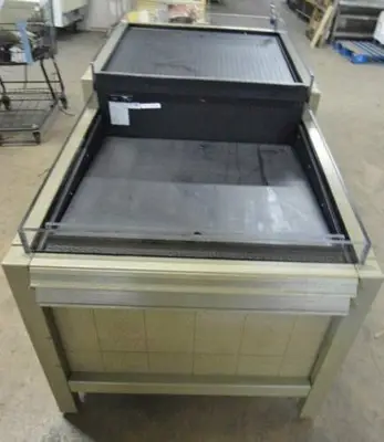 6′ BARKER HILLPHOENIX Refrigerated Produce Display