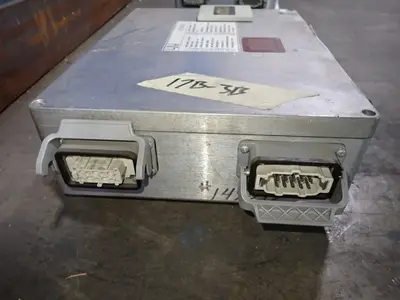 USED LJU ST693S