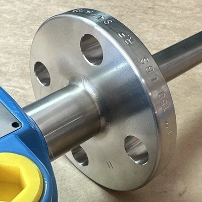 NEW Endress + Hauser FLT51-RA82CB4E5Y