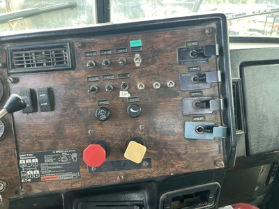 USED 1993 PETERBILT 357 6X4 TRACTOR