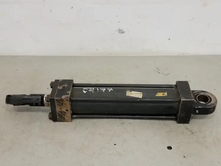 Used PARKER 3.25CSB2HLRS23MCX13.780 Parts (Hydraulics and Pneumatics) British Columbia CA | Lenmark #264884