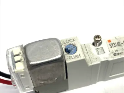 5SY3140-5HD | SMC  Pneumatic Solenoid Valve, DAMAGED PUSH-LOCK, LOT OF 4 - For parts or not working