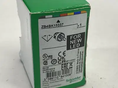 ZB4BK15337 | Schneider Electric  Iluminated Selector Switch Head Green 22mm 3-Pos - New