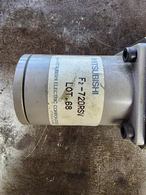 USED MITSUBISHI F2-720RSV