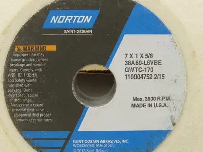 Norton 38A60-L6VBE 7 X 1 X 5/8 Dished Grinding Wheel 5/8" Bore x 1/4" W Lot of 5