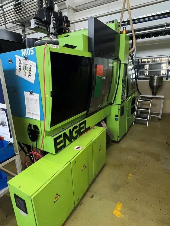 Used 2004 ENGEL VC 330/80 TECH Injection Molding Machines PL | UCY Industrial GmbH #385664